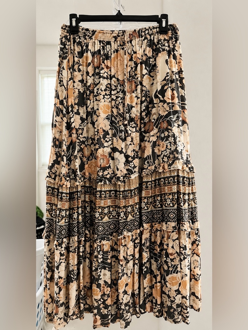 Spell & The Gypsy Amethyst Nightfall Maxi Skirt Boho Floral. EUC